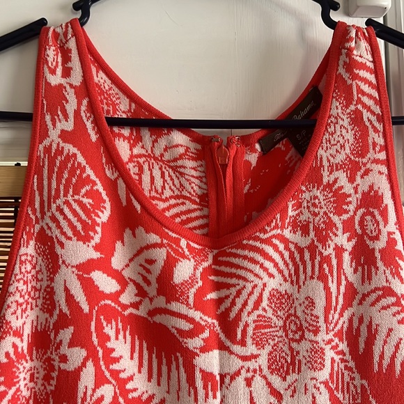 Womens Tommy Bahama maxi dress size small. It’s coral and white color. - Picture 2 of 9